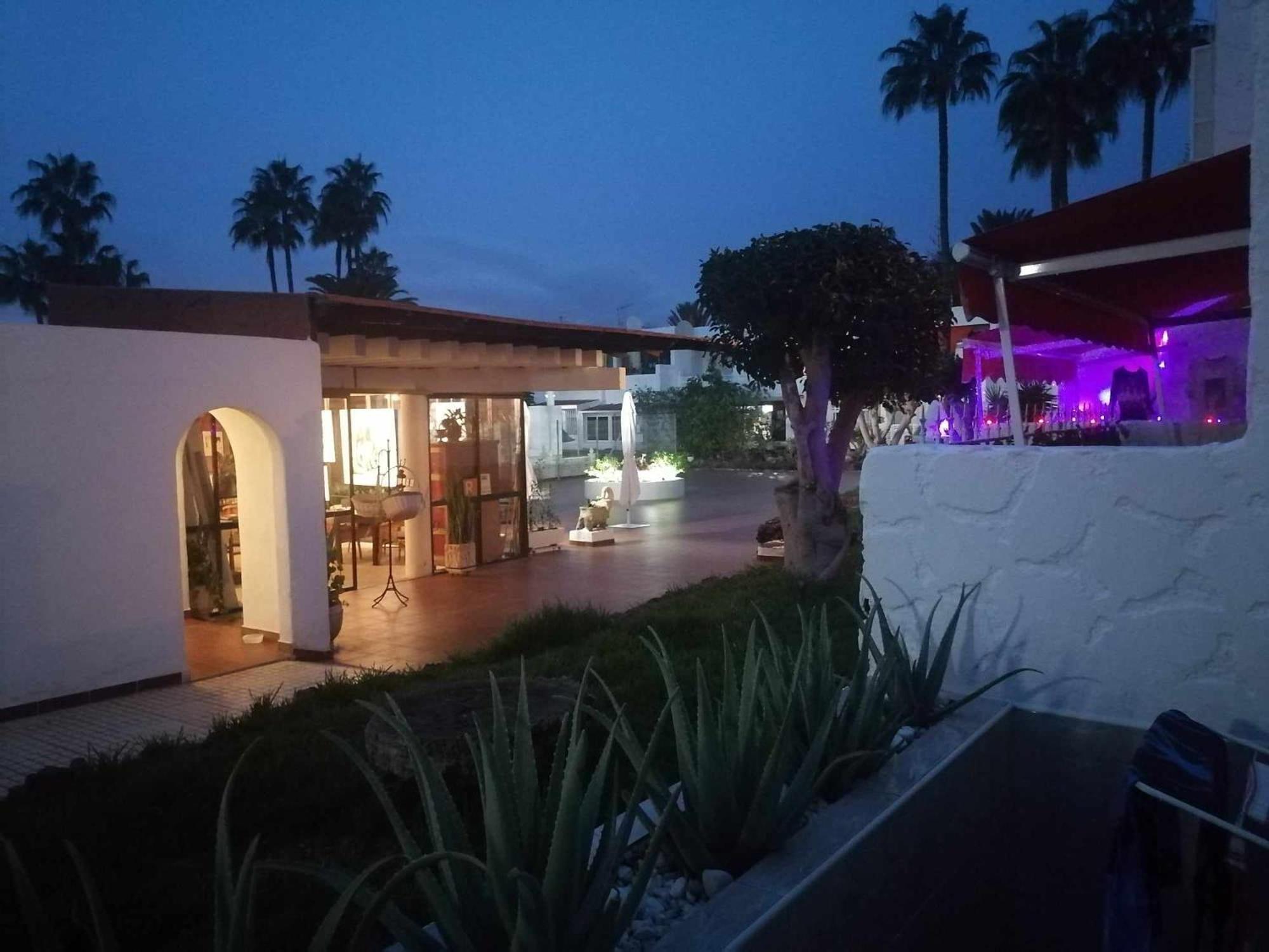 Elana Apartment With Free Wifi Costa Del Silencio Exterior foto